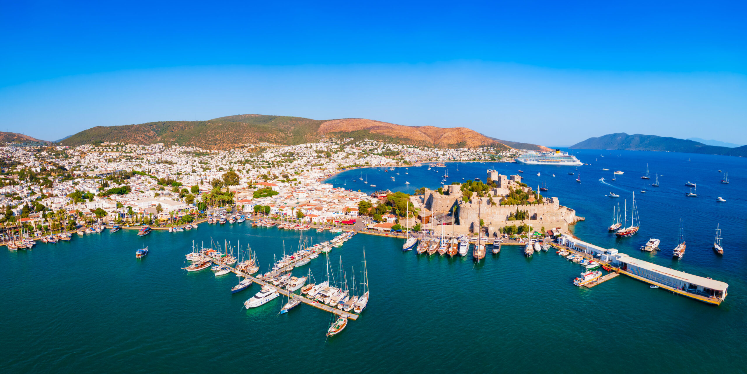 Milas-Bodrum Airport (BJV) VIP Transfer – Luxury Chauffeur Service